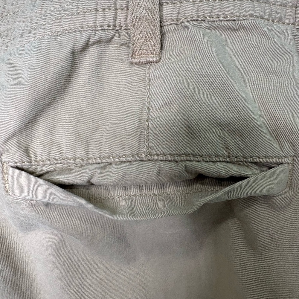 Ralph Lauren Women's Tan Cargo Shorts - Picture 6 of 9